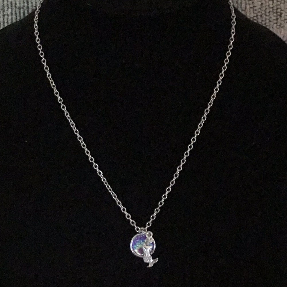 MERMAID and DISC of MERMAID SCALES NECKLACE - Picture 3 of 6